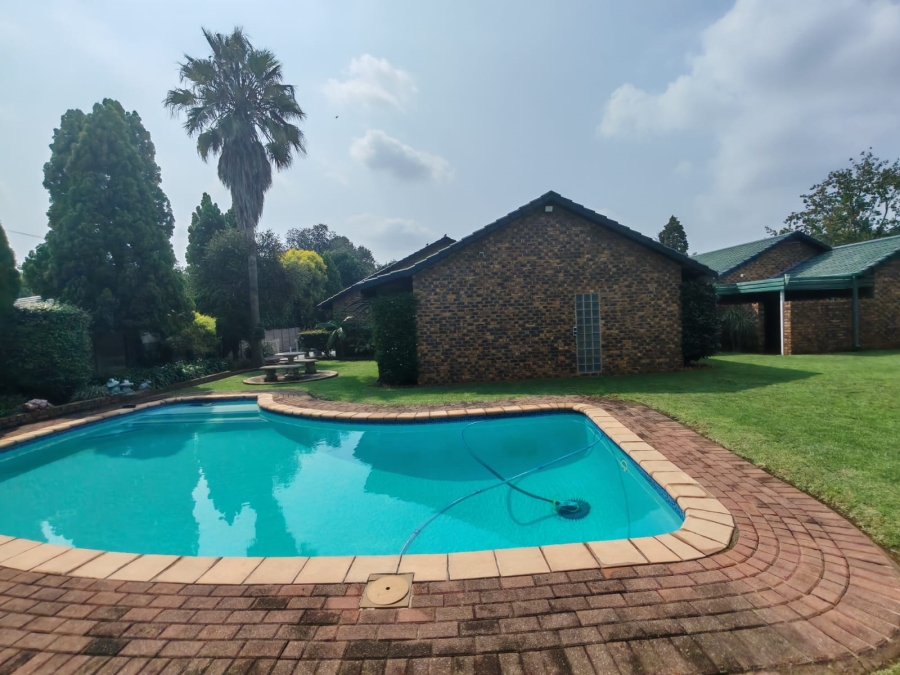 3 Bedroom Property for Sale in Vaalpark Free State